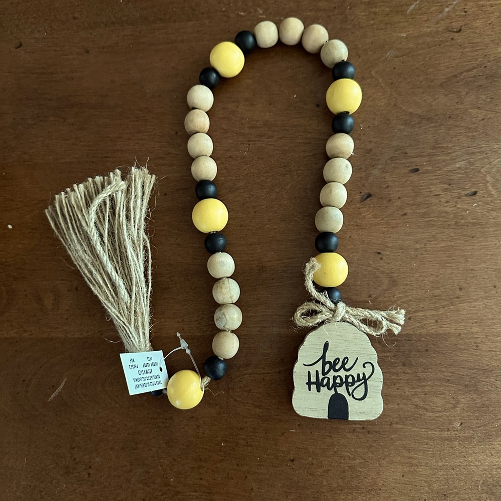 🌵 3/$15 Bee Happy Wooden Bead Garland ( see description)
